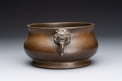 Two Chinese bronze censers with lion-form handles, Zi Sun Bao Zhi 子孫保之 mark, 19th C.