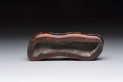 A Chinese Lingbi stone scholar's rock on wooden stand, Yun Tai 雲台 mark, 19/20th C.