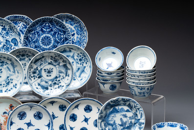 26 Chinese blue, white and Imari-style cups and 28 saucers, Kangxi and later
