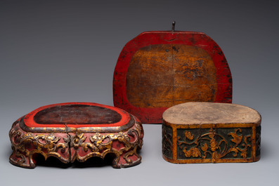 A set of three Chinese or Vietnamese gilt-lacquered wooden sculptures of Buddha, 18/19th C.