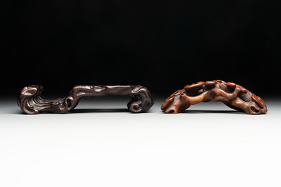 A Chinese bamboo figure of Luohan, a ruyi group on wooden stand and a hongmu stand, 19/20th C.