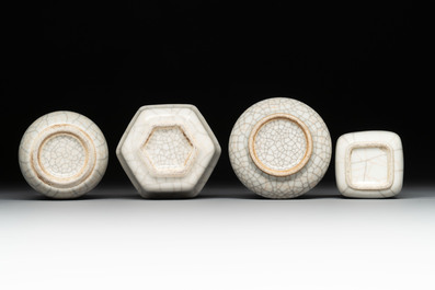 A varied collection of six Chinese ge-type wares, 19/20th C.