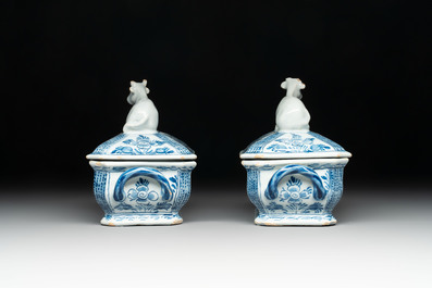 A pair of blue and white Dutch Delft cow-topped butter tubs and covers, 18th C.