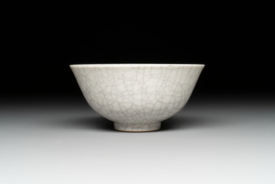 A varied collection of six Chinese ge-type wares, 19/20th C.