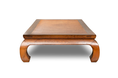 A large Chinese wooden daybed, 19/20th C.