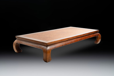 A large Chinese wooden daybed, 19/20th C.
