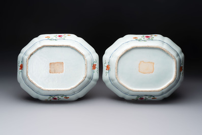 A pair of Chinese famille rose octagonal bowls with birds on flowering branches, Qianlong