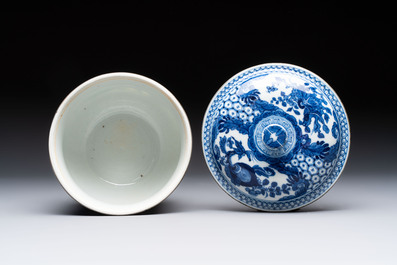 Four Chinese and Annamese or Vietnamese blue and white wares, 15th/19th C.