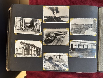 (Graphic content!) A photo album with sights of China and post-war scenes, 20th C.