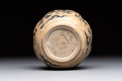 Four Chinese and Annamese or Vietnamese blue and white wares, 15th/19th C.