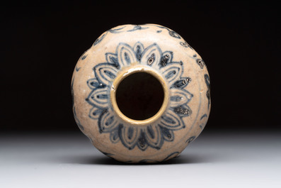Four Chinese and Annamese or Vietnamese blue and white wares, 15th/19th C.