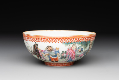 A fine Chinese famille rose eggshell 'Qiu Ran Ke Zhuan 虬髯客傳' bowl, signed Zeng Fuqing 曾福慶 and seal mark, 20th C.