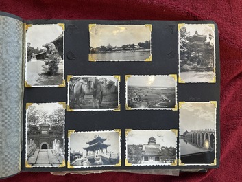 (Graphic content!) A photo album with sights of China and post-war scenes, 20th C.