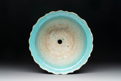 A Chinese robin's egg-glazed jardini&egrave;re, 19th C.