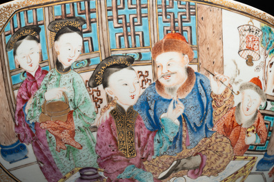 A rare and large Chinese Canton famille rose 'mandarin subject' bowl, Hua Xuan 花軒 and Qing Ju 清居 mark, Qianlong