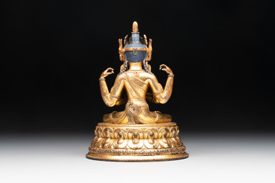 A fine Sino-Tibetan gilt-bronze Buddha, 17/18th C.