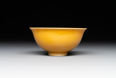 A Chinese yellow-glazed bowl and a sancai-glazed conical bowl, Chenghua mark, 19/20th C.