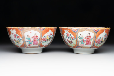 A pair of Chinese famille rose bowls with figures and roosters, Yongzheng/Qianlong