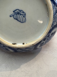 A Chinese blue and white box and cover with floral design, artemisia leaf mark, Kangxi