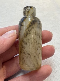 Three Chinese glass snuff bottles, 19/20th C.