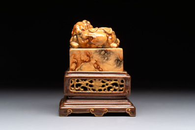 An unusual Chinese marble-glazed 'Qianlong Yu Bi 乾隆御筆' seal and stand, Qianlong mark, Republic