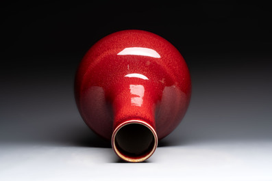 A Chinese copper-red-glazed bottle vase, 19th C.