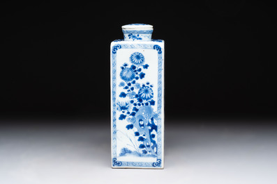 A Chinese blue and white square flask and cover with floral design, Kangxi