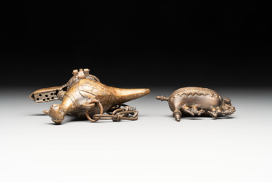 A varied collection of ten Indian bronze objects, 19/20th C.