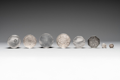 A silver tazza, four boxes and a large spoon, China and Thailand 19/20th C.