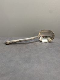 A silver tazza, four boxes and a large spoon, China and Thailand 19/20th C.