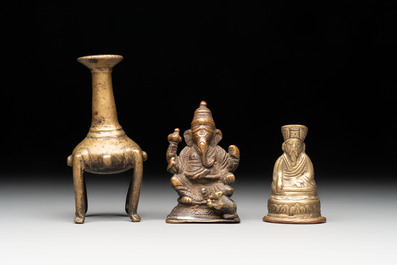 A varied collection of ten Indian bronze objects, 19/20th C.