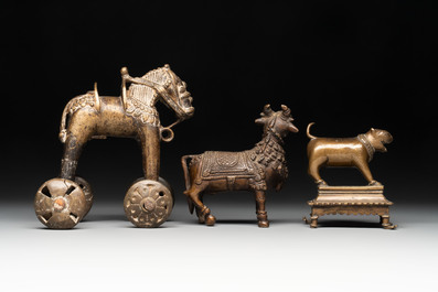 A varied collection of ten Indian bronze objects, 19/20th C.