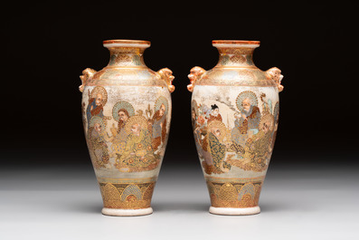 A pair of fine Japanese Satsuma vases and a 'mille-fleur' plate,  Tazawa 田沢造 and Takeda 武田 mark, Meiji, 19/20th C.