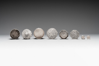A silver tazza, four boxes and a large spoon, China and Thailand 19/20th C.