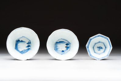 16 Chinese blue and white wares, Kangxi/Yongzheng