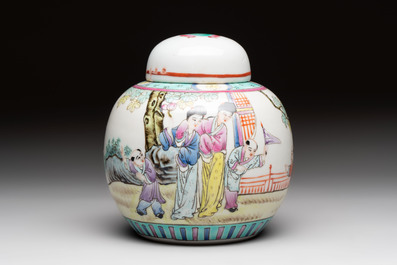 Three Chinese famille rose vases and a covered jar, Qianlong mark, 20th C.