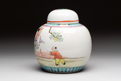 Three Chinese famille rose vases and a covered jar, Qianlong mark, 20th C.