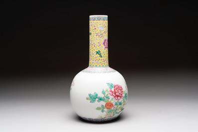Three Chinese famille rose vases and a covered jar, Qianlong mark, 20th C.