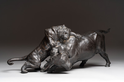 A Japanese bronze okimono of a tiger and a bull, signed Sano Takachika 佐野隆親, Meiji, 19th C.