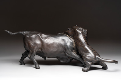 A Japanese bronze okimono of a tiger and a bull, signed Sano Takachika 佐野隆親, Meiji, 19th C.