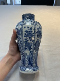 A Chinese blue and white octagonal vase and a plate with floral design, Kangxi