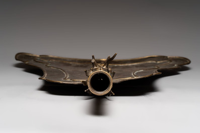 A Chinese brass fan-form temple sign with dragon and phoenix design, Xuantong and Yue Sheng Tang 悅勝堂 mark, dated 1911