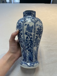 A Chinese blue and white octagonal vase and a plate with floral design, Kangxi