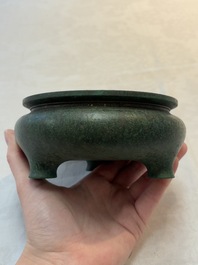 A Chinese bronze tripod censer, Nei Tan Jiao She 内坛郊社 and Qing Qian Gong 清乾宫 mark, 18/19th C.