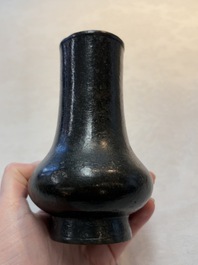 A Chinese bronze vase, 'zhi 觯', Song/Yuan