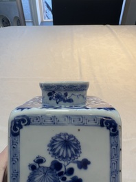 A Chinese blue and white square flask and cover with floral design, Kangxi