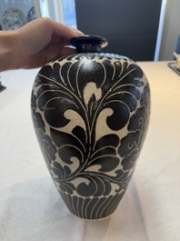 A Chinese cizhou 'meiping' vase with floral design, probably Song/Yuan