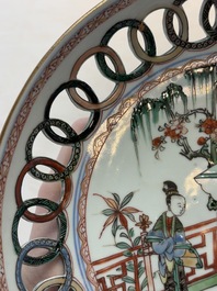 A Chinese famille verte octagonal plate and a 'reticulated border' plate, Kangxi