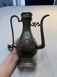 A Chinese bronze vase and ewer, and a Japanese vase, 18/19th C.