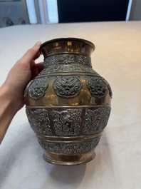 A Chinese bronze vase and ewer, and a Japanese vase, 18/19th C.